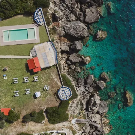 Artemis Periyali Villa